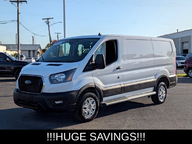 Used 2025 Ford Transit 250 Low Roof w/ Exterior Upgrade Package RWD image 4