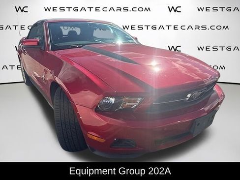 Used 2012 Ford Mustang Premium image 4