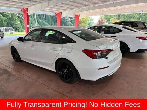 Used 2023 Honda Civic Sport image 8