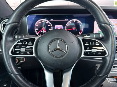 Used 2020 Mercedes-Benz E 350 Sedan image 24