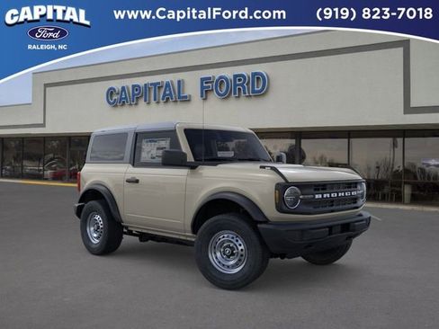 New 2025 Ford Bronco 2-Door AWD/4WD image 7