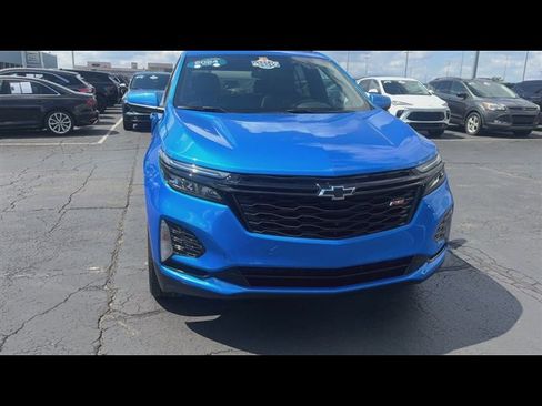 Certified 2024 Chevrolet Equinox RS w/ RS Leather Package AWD/4WD image 3