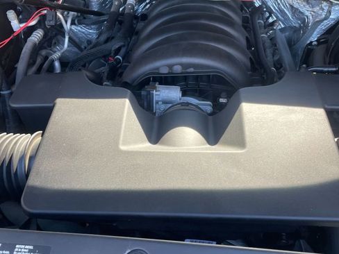 Used 2018 Chevrolet Silverado 1500 W/T w/ Black Out Edition image 16