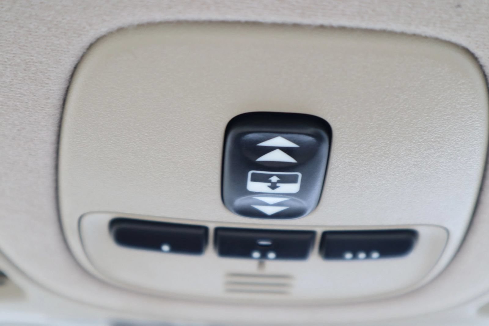 Used 2004 Jaguar XJ8 RWD image 27