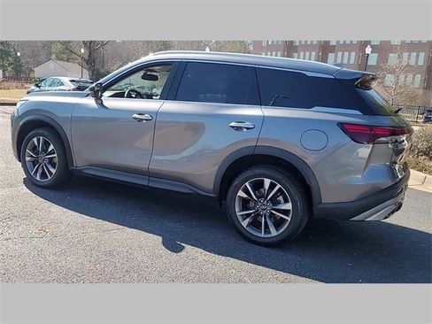 Used 2022 INFINITI QX60 Luxe image 37