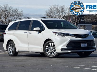 Used 2025 Toyota Sienna Limited