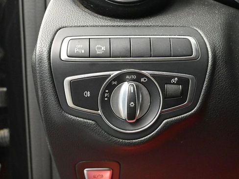 Used 2019 Mercedes-Benz GLC 43 AMG 4MATIC image 30