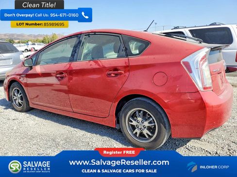 Used 2012 Toyota Prius Two FWD image 3