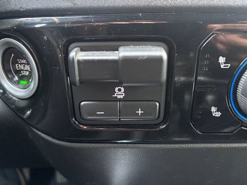 Used 2022 Chevrolet Silverado 1500 RST image 19