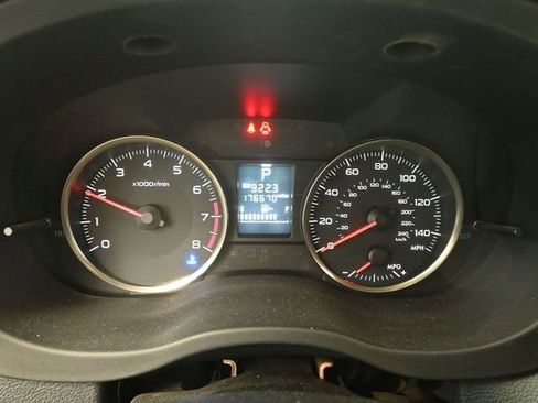 Used 2015 Subaru Crosstrek 2.0i Premium AWD/4WD image 26