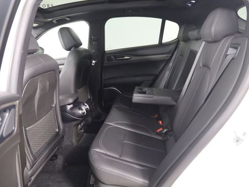 Used 2023 Alfa Romeo Stelvio Ti image 57