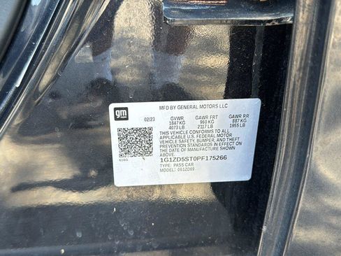 Used 2023 Chevrolet Malibu LT FWD image 21