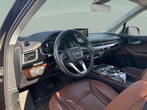 Used 2019 Audi Q7 3.0T Prestige w/ Prestige Package AWD/4WD image 15