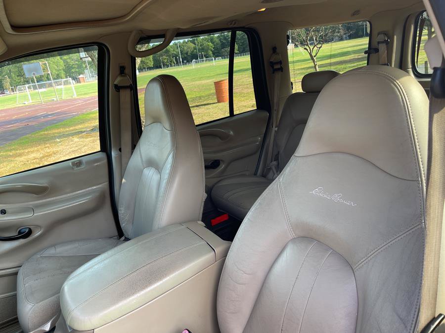 Used 2001 Ford Expedition Eddie Bauer AWD/4WD image 8