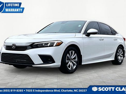 Used 2024 Honda Civic LX image 3