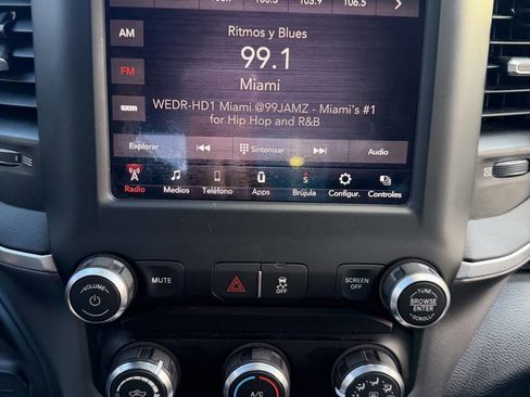 Used 2019 RAM 2500 Big Horn image 28