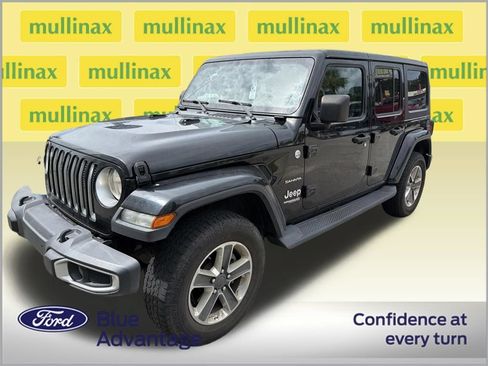Used 2021 Jeep Wrangler Unlimited Sahara AWD/4WD image 2