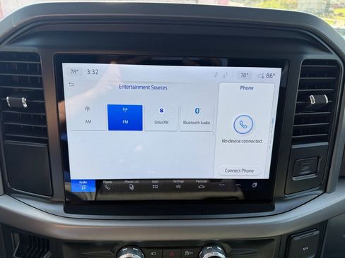 Used 2025 Ford F150 XLT w/ Equipment Group 301A Standard image 17