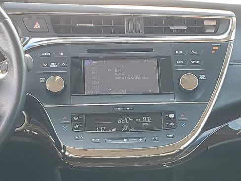 Used 2014 Toyota Avalon XLE FWD image 14