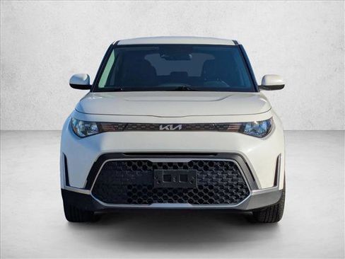 Used 2023 Kia Soul LX w/ Option Group 015 image 2