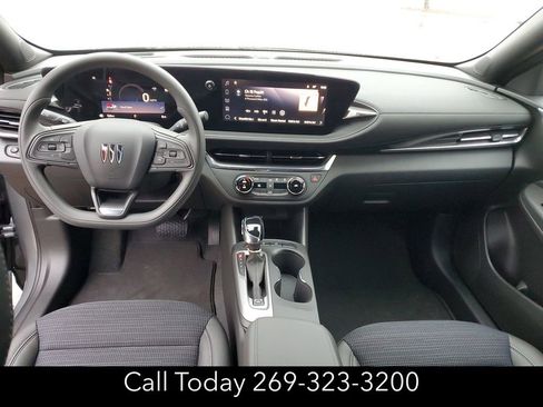 New 2025 Buick Envista Preferred w/ Advanced Safety Package image 19