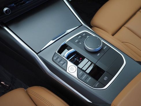 Used 2025 BMW 230i Coupe RWD image 19