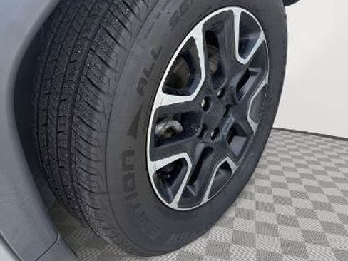 Used 2019 Jeep Compass Trailhawk w/ Cold Weather Group AWD/4WD image 4