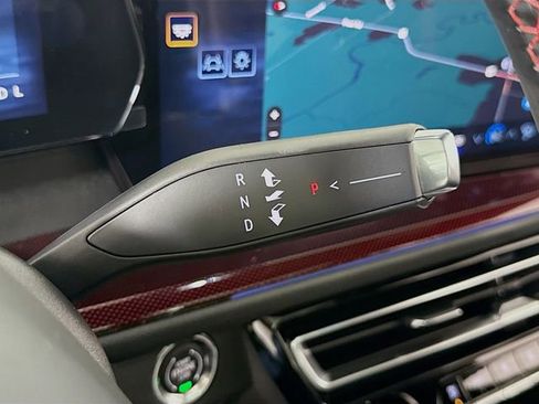 New 2026 Chevrolet Traverse RS image 19