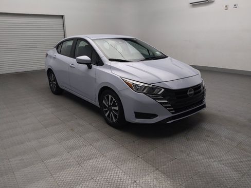 Used 2024 Nissan Versa SV FWD image 13