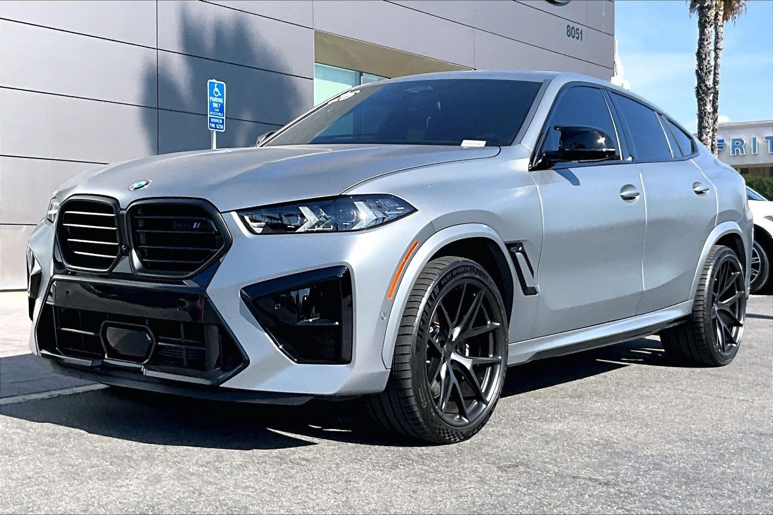Used 2026 BMW X6 M Competition AWD/4WD image 1