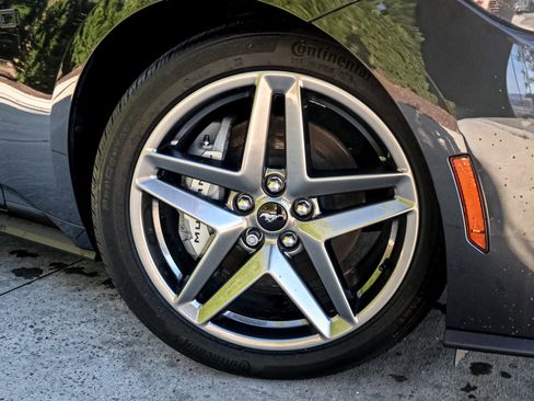 Used 2024 Ford Mustang GT Premium image 13