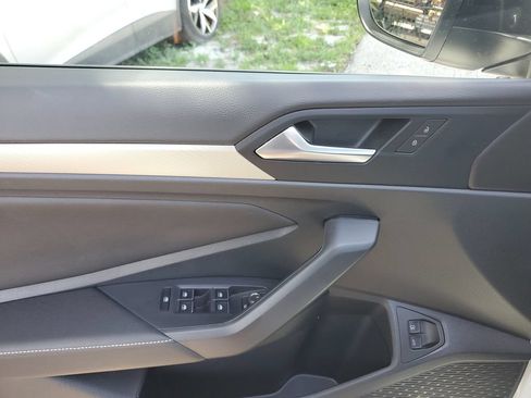 Certified 2024 Volkswagen Jetta Sport FWD image 24