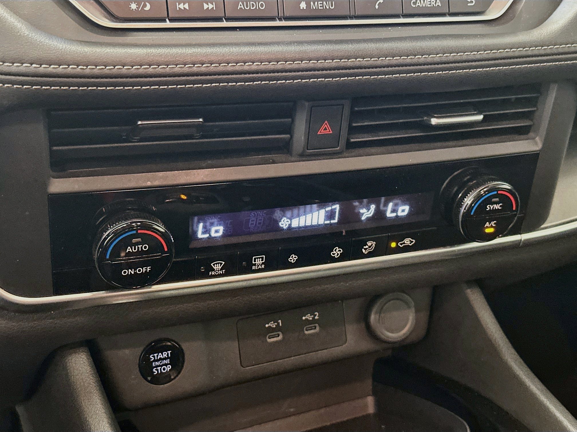 Used 2025 Nissan Rogue SV AWD/4WD image 23