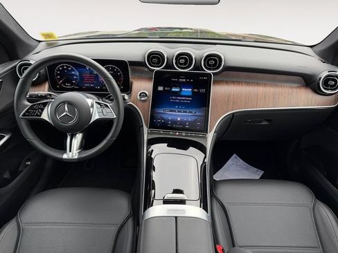 Certified 2026 Mercedes-Benz GLC 300 4MATIC image 15