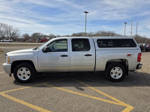 Used 2010 Chevrolet Silverado 1500 LT w/ Power Pack Plus image 2