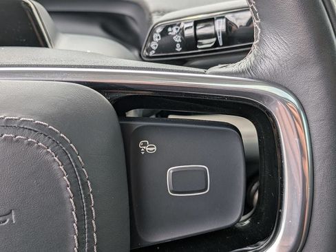 Used 2025 Lincoln Navigator Reserve AWD/4WD image 17