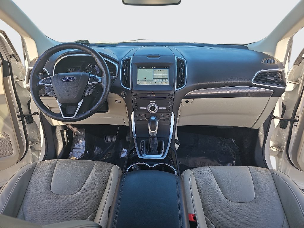 Used 2017 Ford Edge Titanium AWD/4WD image 10