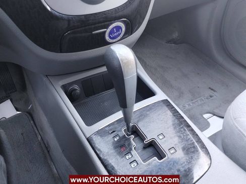 Used 2008 Hyundai Santa Fe GLS FWD image 31