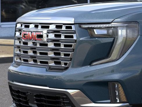 New 2026 GMC Acadia Denali w/ Super Cruise Package AWD/4WD image 13