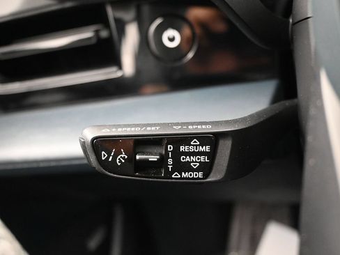 Used 2021 Porsche Taycan RWD image 20