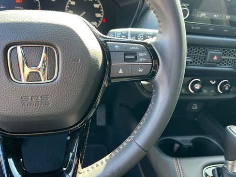 Used 2025 Honda HR-V Sport image 23