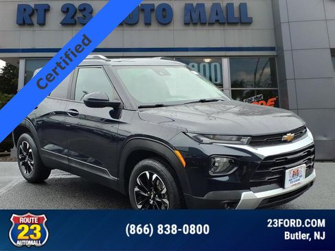 Used 2021 Chevrolet TrailBlazer LT w/ Convenience Package image 1