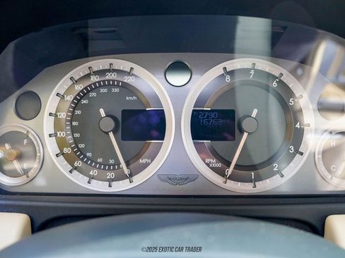 Used 2015 Aston Martin DB9 Volante image 46