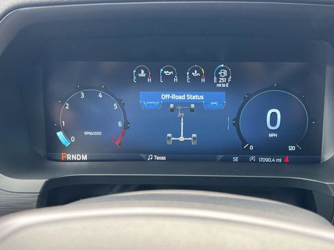 Used 2025 Ford F150 XLT w/ Equipment Group 301A Standard image 24