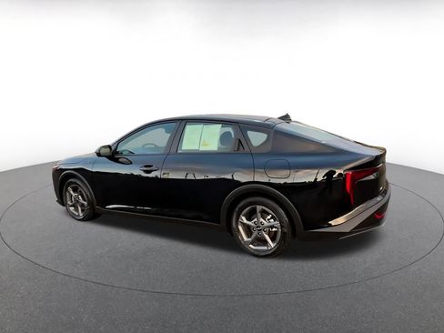 Used 2025 Kia K4 LXS image 10
