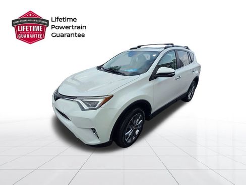 Used 2018 Toyota RAV4 Limited FWD image 1