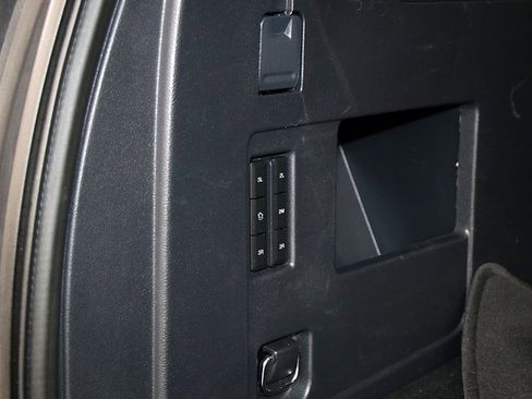 Used 2024 Ford Expedition Max XLT image 30