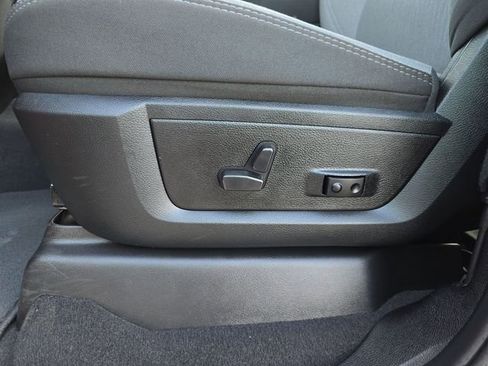 Used 2024 RAM 2500 Big Horn w/ Bed Utility Group image 28