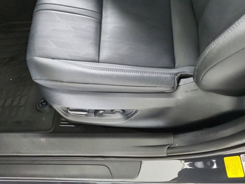 Used 2026 Toyota Camry XSE FWD image 18