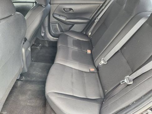 Used 2024 Nissan Sentra S FWD image 28